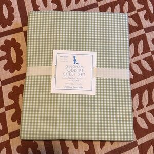 Pottery barn toddler sheet set brand new